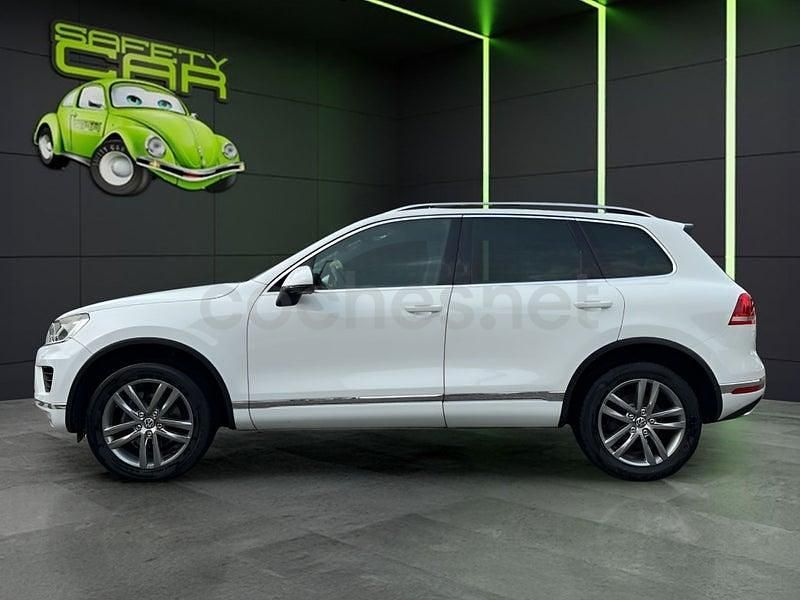 Second-hand VW Touareg 262 CP (192 kW) 2015 Alb SUV
