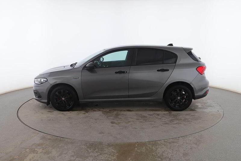 Usado Fiat Tipo Business 120 CV (88 kW) 2018 Gris Utilitario