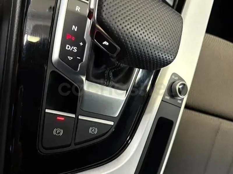Usado Audi A4 Advanced Plus 163 CV (119 kW) 2021 Blanco Familiar