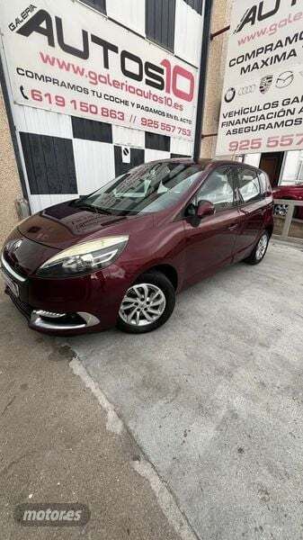 Marrón Usado 2013 Renault Scénic III Expression Monovolumen | 5500 € - Imagen 1/4
