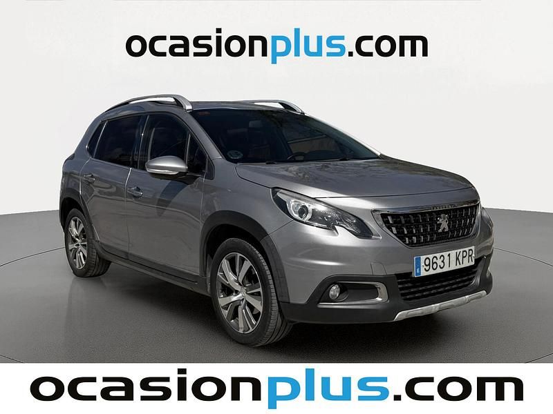Usado Peugeot 2008 Allure 110 CV (80 kW) 2018 Gris SUV