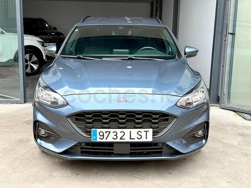 Usado Ford Focus ST-Line 120 CV (88 kW) 2021 Azul Familiar