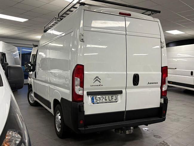 Usado Citroën Jumper 130 CV (95 kW) 2020 Blanco Monovolumen