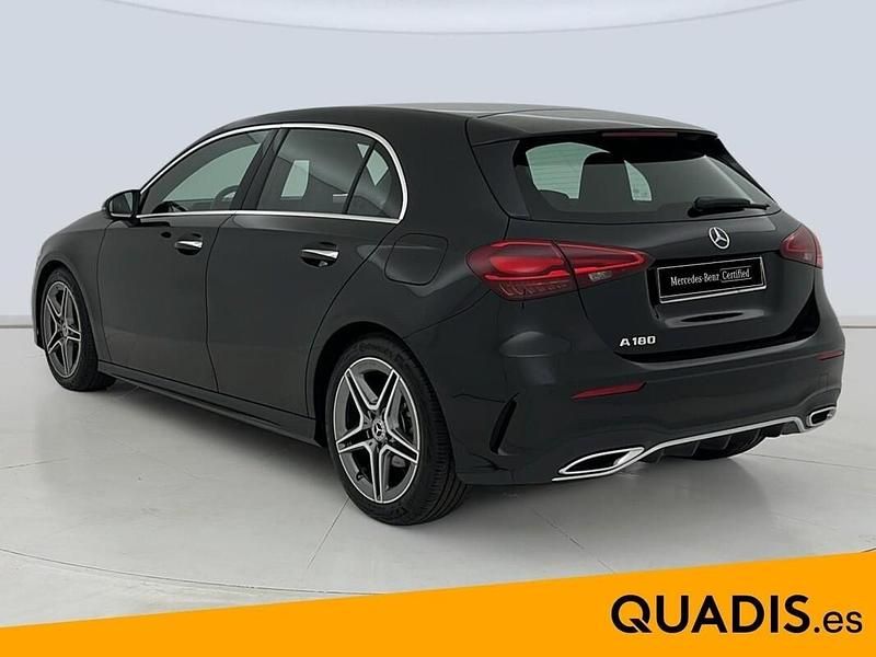 Usado Mercedes A180 136 CV (100 kW) 2025 Negro