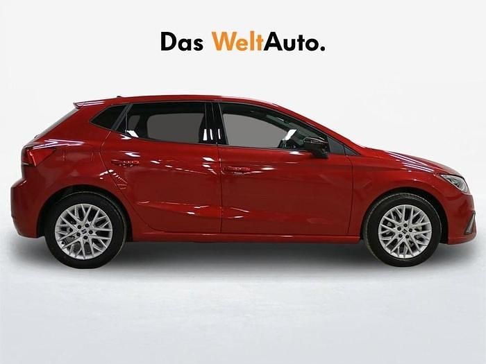 Usado Seat Ibiza FR 115 CV (84 kW) 2025 Rojo Berlina