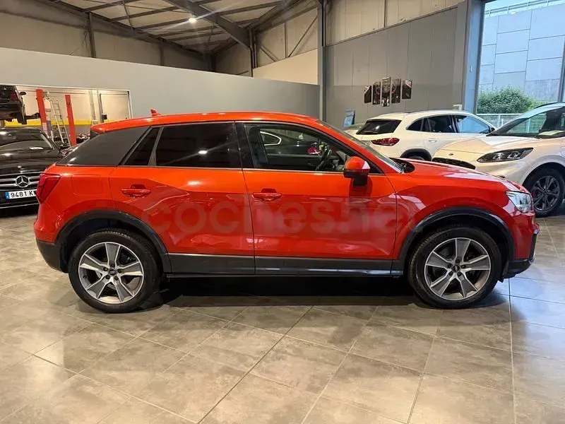 Usado Audi Q2 Design 116 CV (85 kW) 2018 Naranja SUV