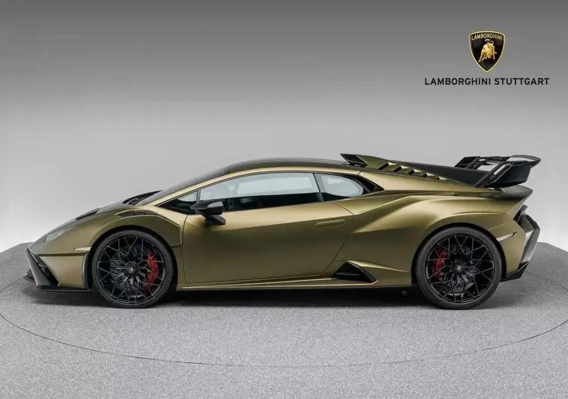 Usado Lamborghini Huracán 639 CV (469 kW) 2023 Verde Coupe