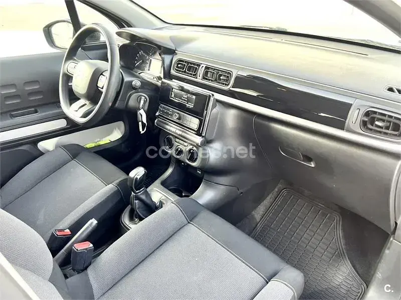 Usado Citroën C3 Feel 99 CV (72 kW) 2019 Blanco Utilitario