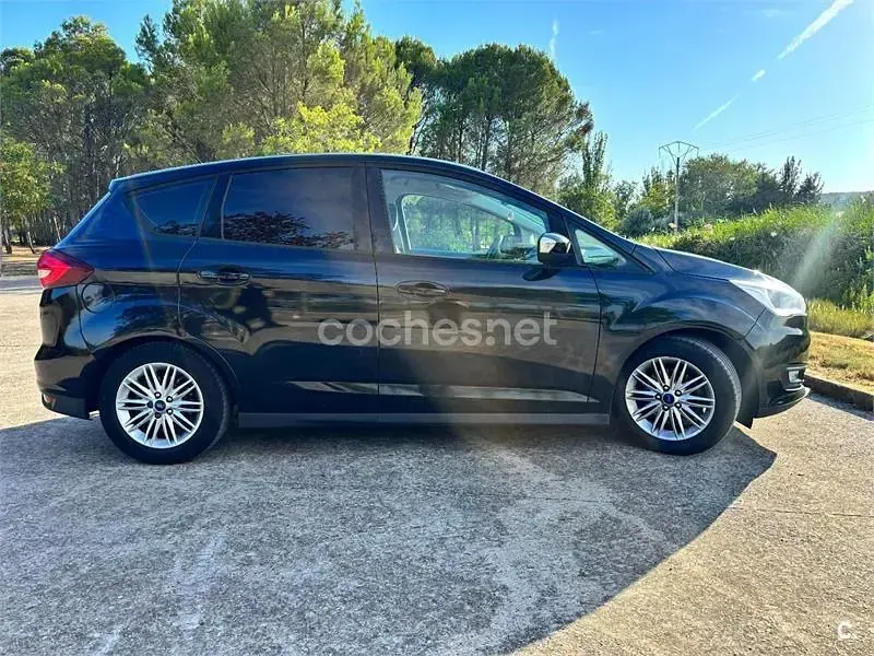 Usado Ford C-MAX Titanium 125 CV (91 kW) 2016 Negro Monovolumen