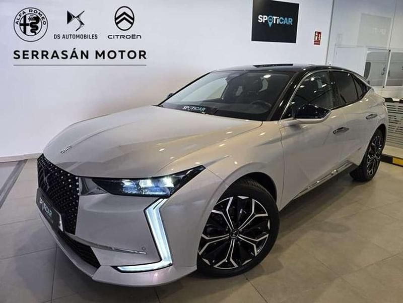Gris Usado 2022 DS Automobiles DS4 Rivoli Utilitario | 18.988 € (Buen precio) - Imagen 1/4