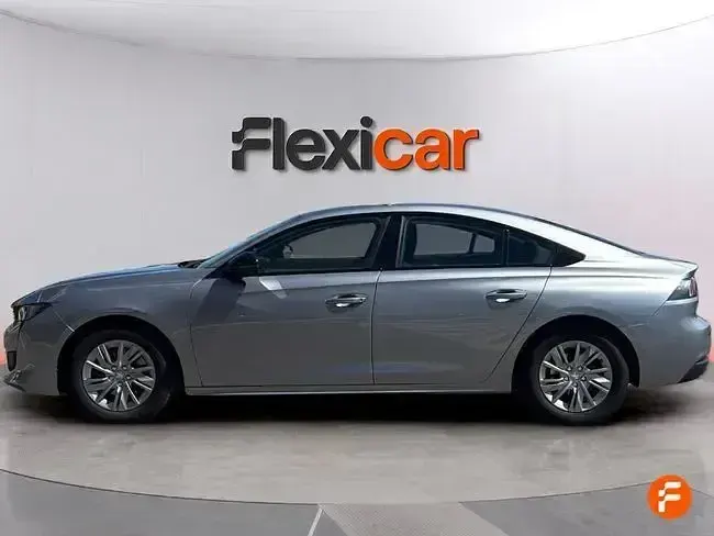 Usado Peugeot 508 Active 130 CV (95 kW) 2021 Gris