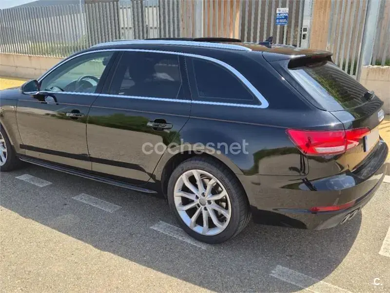 Usado Audi A4 Sport 218 CV (160 kW) 2017 Negro Familiar
