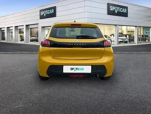 Usado Peugeot 208 Active 75 CV (55 kW) 2021 Utilitario