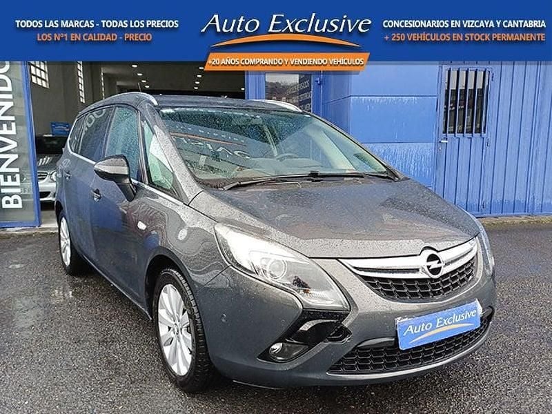 Usado Opel Zafira Tourer Excellence 136 CV (100 kW) 2015 Gris / plata Monovolumen