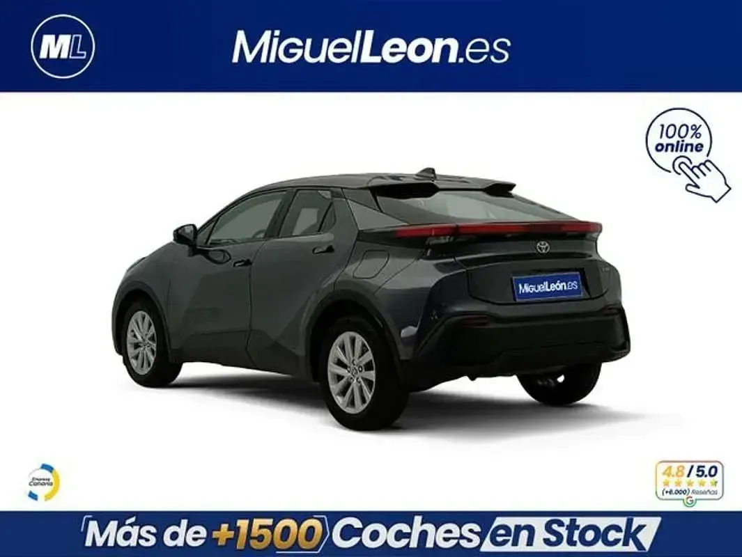Usado Toyota C-HR Active 140 CV (102 kW) 2024 Gris SUV