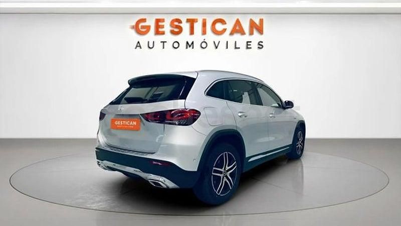 Usado Mercedes GLA250 218 CV (160 kW) 2021 Gris / plata SUV