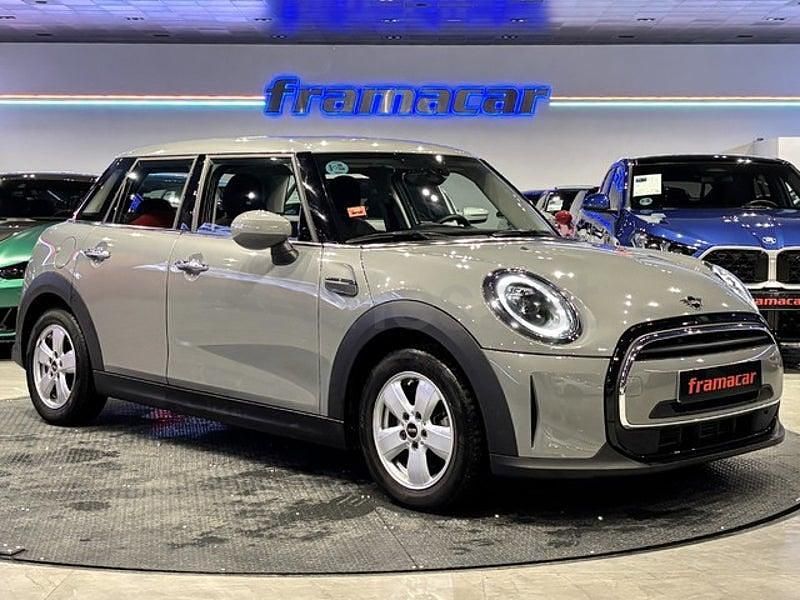 Usado Mini ONE 102 CV (75 kW) 2021 Gris Utilitario