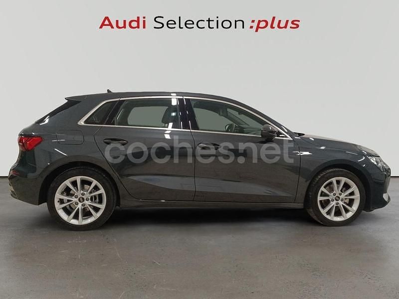 Usado Audi A3 Advanced Plus 150 CV (110 kW) 2024 Gris / plata Berlina