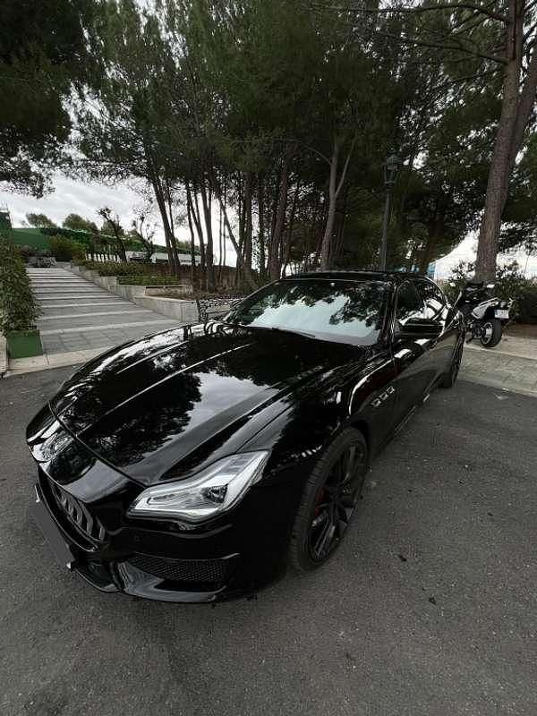 Negro Usado 2018 Maserati Quattroporte Berlina | 50.000 € (Super precio) - Imagen 1/4
