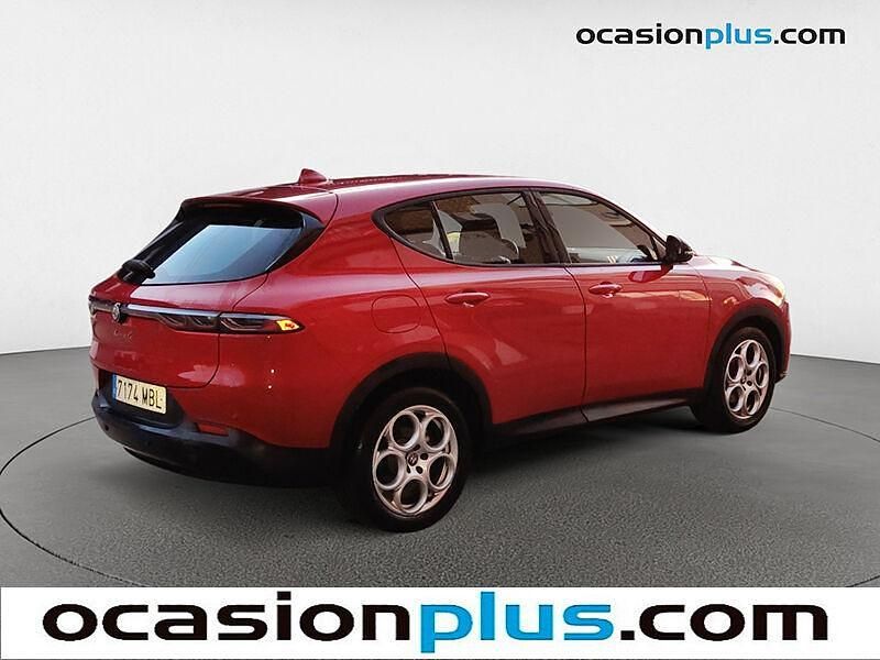 Usado Alfa Romeo Tonale Sprint 130 CV (95 kW) 2022 Rojo SUV