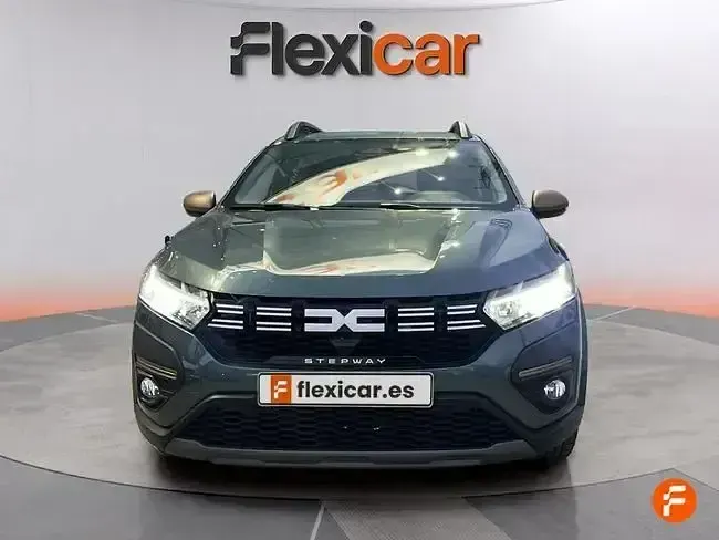 Usado Dacia Sandero Expression 101 CV (74 kW) 2025 Verde