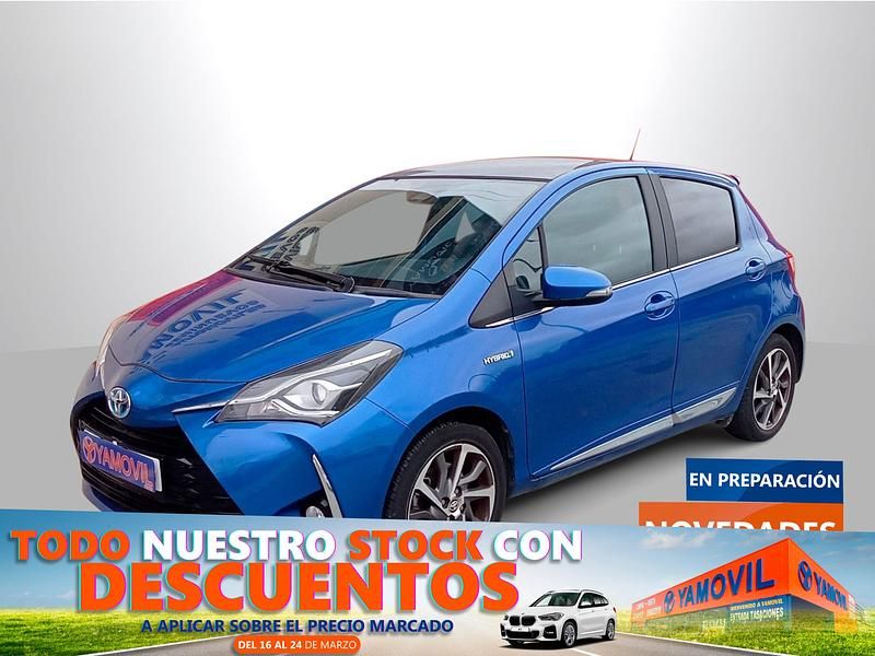 Usado Toyota Yaris Hybrid Advance 100 CV (73 kW) 2018 Azul Berlina