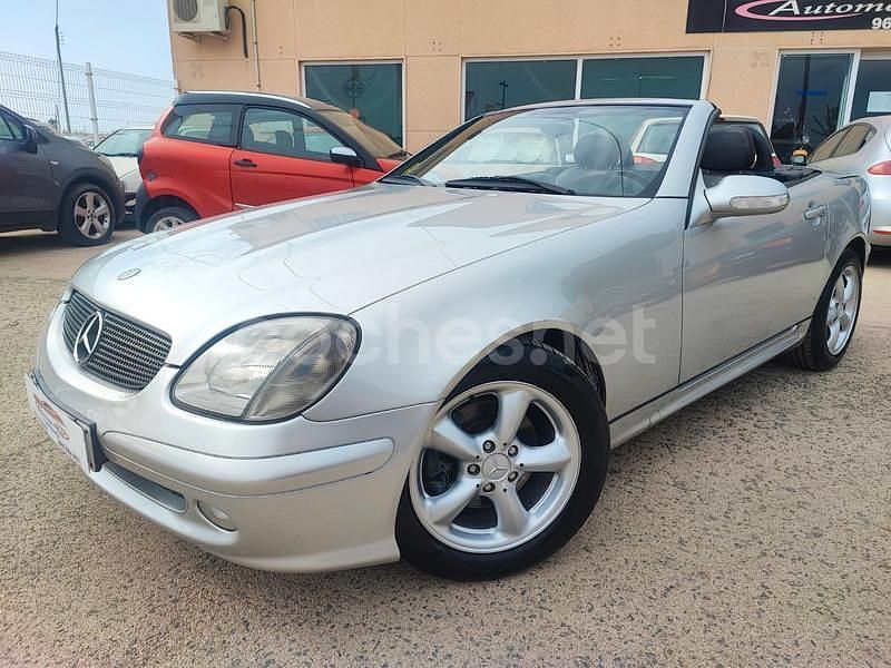 Gris / plata Usado 2001 Mercedes SLK200 Descapotable | 6000 € (Buen precio) - Imagen 1/4
