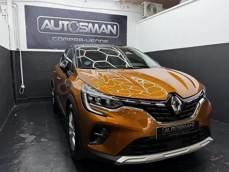 Usado Renault Captur Zen 140 CV (102 kW) 2021 Naranja SUV