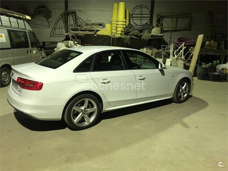 Usado Audi A4 S-Line 150 CV (110 kW) 2015 Blanco Berlina