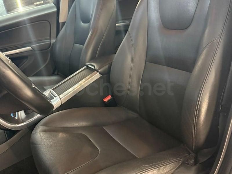 Usado Volvo V60 Summum 231 CV (169 kW) 2017 Gris / plata Familiar