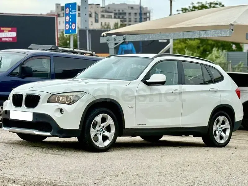 Usado BMW X1 177 CV (130 kW) 2011 Blanco SUV