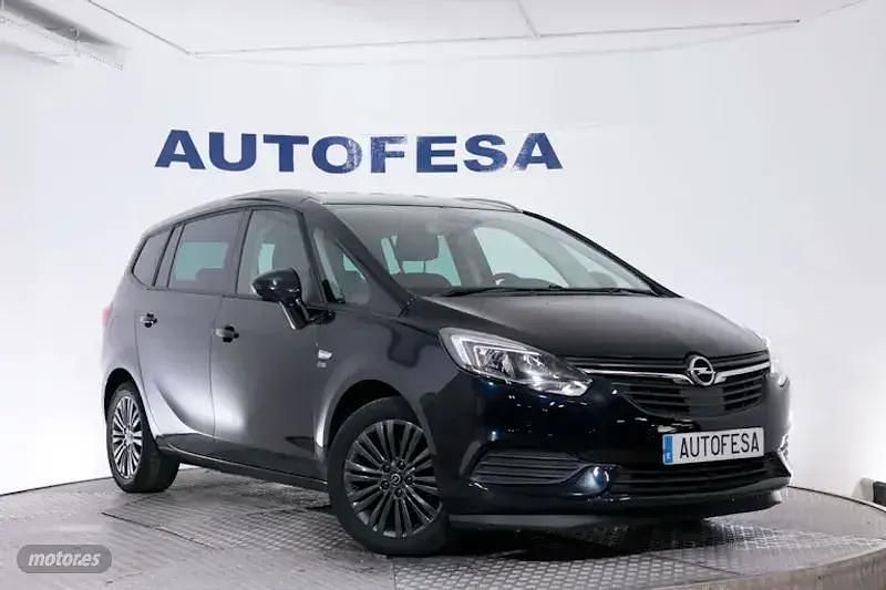 Usado Opel Zafira Life Excellence 136 CV (100 kW) 2019 Negro Monovolumen
