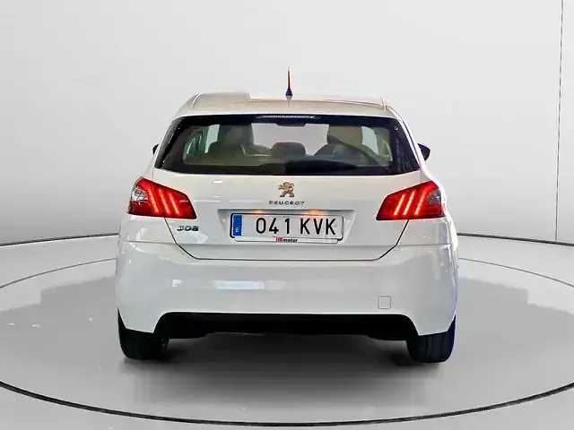Usado Peugeot 308 Business-Line 130 CV (95 kW) 2019 Blanco Berlina
