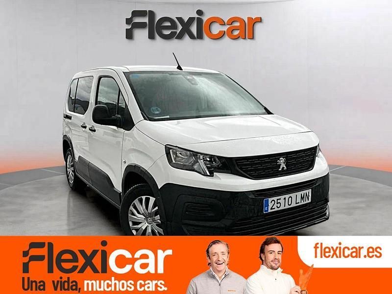 Usado Peugeot Rifter Active 100 CV (73 kW) 2021 Blanco Monovolumen