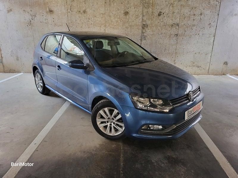 Usado VW Polo Advance 90 CV (66 kW) 2016 Azul Berlina