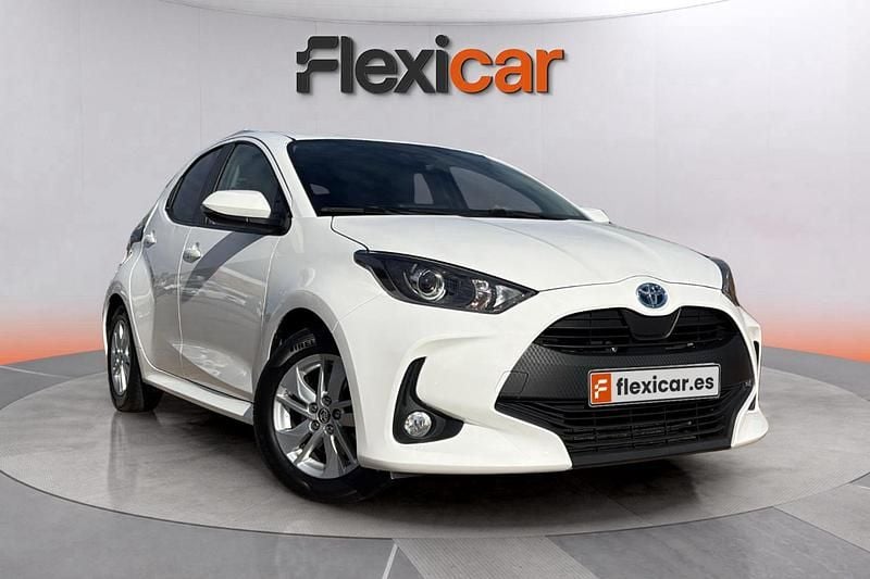 Blanco Usado 2022 Toyota Yaris Hybrid Business Edition Utilitario | 14.790 € (Buen precio) - Imagen 1/4
