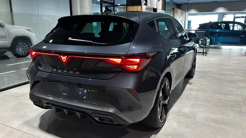 Begagnad Cupra Leon 150 HK (110 kW) 2025