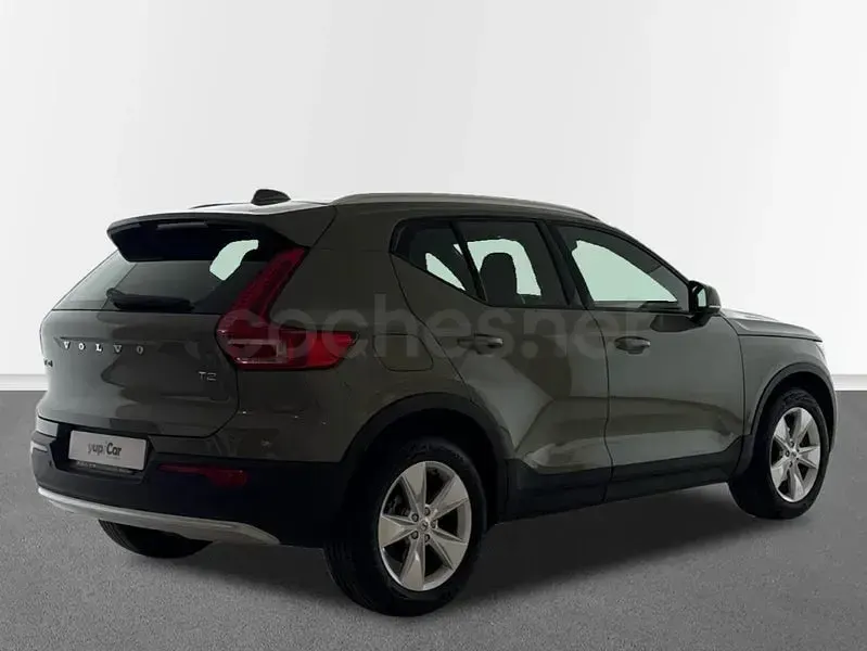 Usado Volvo XC40 Core 129 CV (94 kW) 2024 Verde SUV