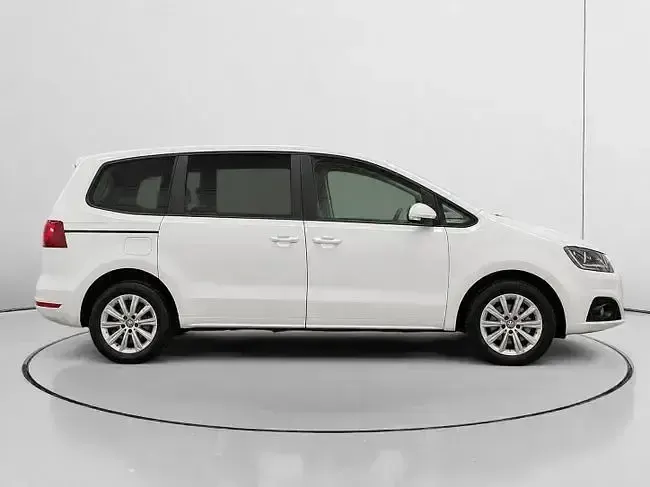 Usado Seat Alhambra Ecomotive 150 CV (110 kW) 2016 Blanco Monovolumen