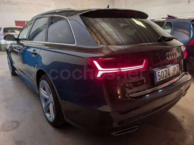 Usado Audi A6 Premium 190 CV (139 kW) 2016 Negro Familiar