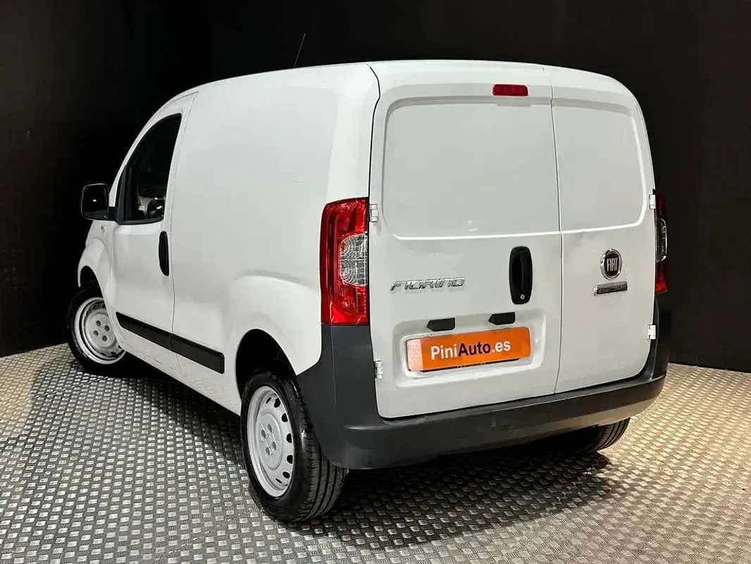 Usado Fiat Fiorino 79 CV (58 kW) 2020 Blanco Monovolumen