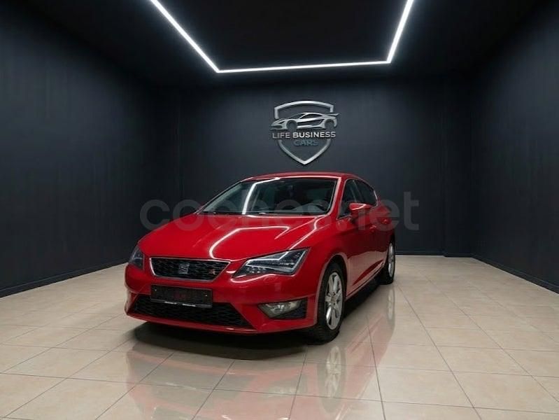 Usado Seat Leon FR 184 CV (135 kW) 2013 Rojo Berlina