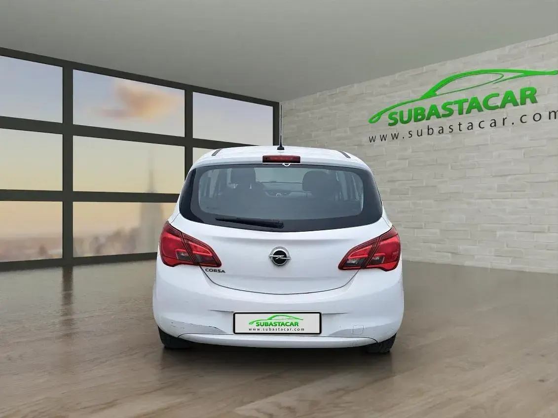 Usado Opel Corsa Business 75 CV (55 kW) 2018 Blanco Utilitario