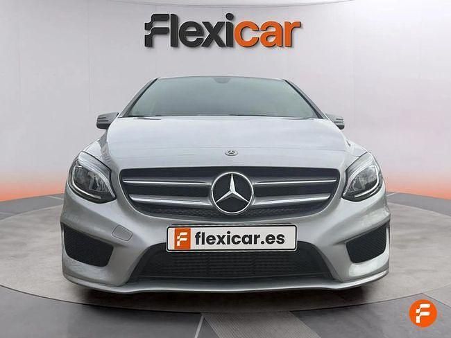 Usado Mercedes B200 136 CV (100 kW) 2018 Gris Monovolumen
