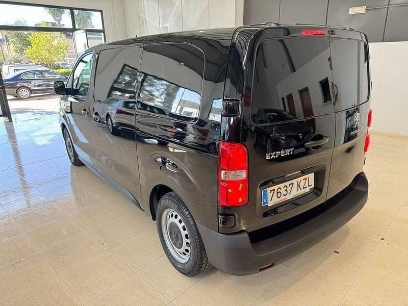 Usado Peugeot Expert 122 CV (89 kW) 2019 Negro Van