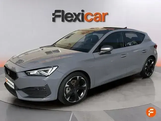 Usado Cupra Leon 150 CV (110 kW) 2023 Gris