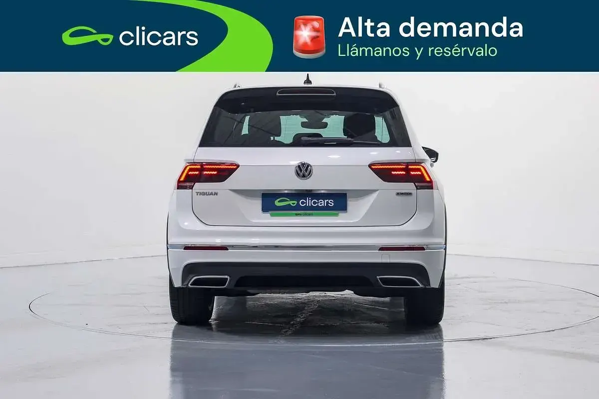 Begagnad VW Tiguan Sportline 239 HK (175 kW) 2020 Vit SUV