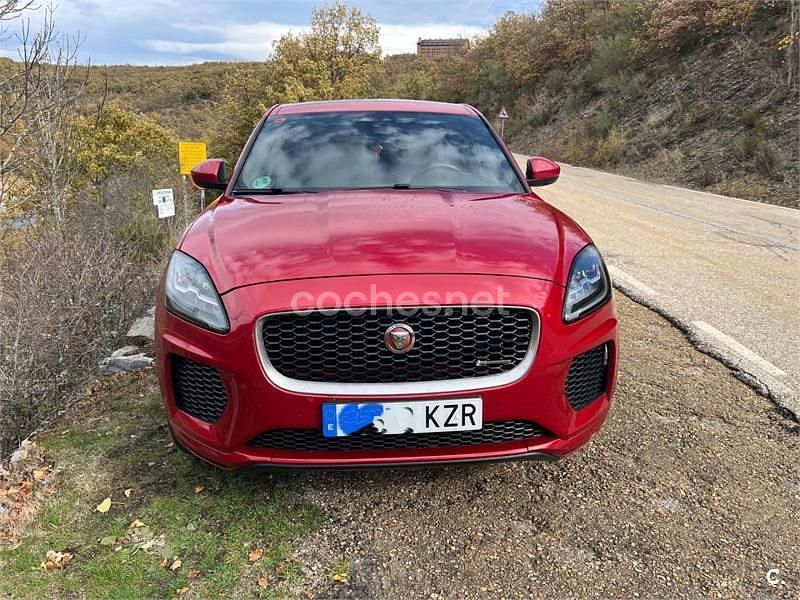 Usado Jaguar E-Pace R-Dynamic 180 CV (132 kW) 2019 Granate SUV