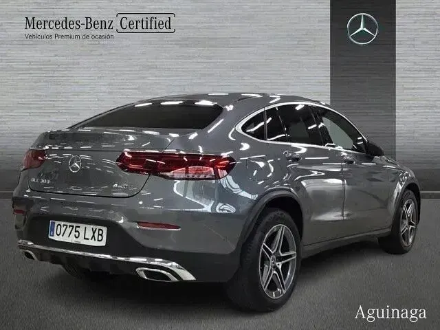 Usado Mercedes GLC300 258 CV (189 kW) 2022 Gris selenita