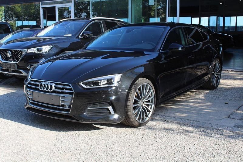 Usado Audi A5 Sportback Business 190 CV (139 kW) 2020 Negro Utilitario